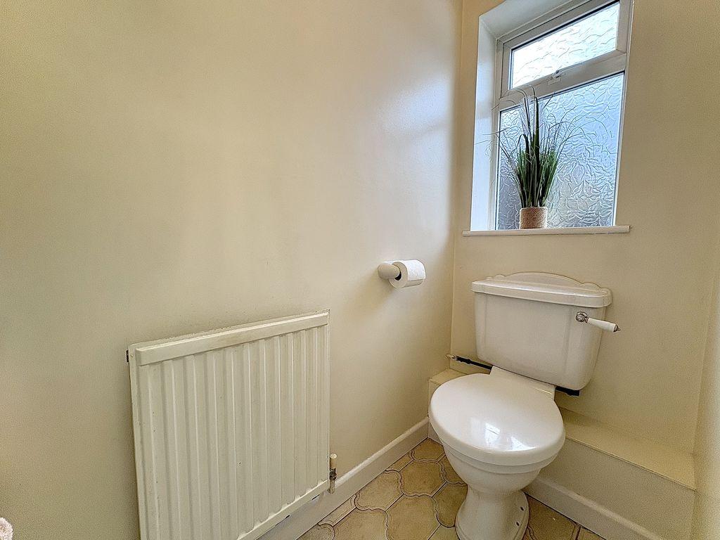 Downstairs wc