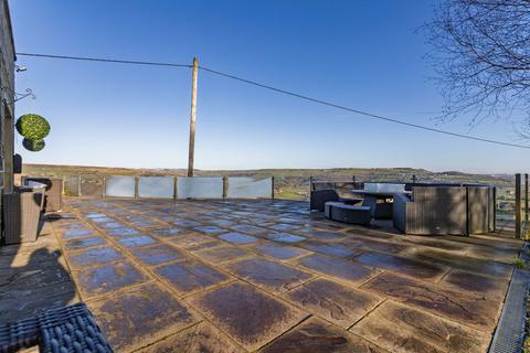 4 bedroom barn conversion for sale, Hill Top Farm Barn, The Long Causeway, Brearley, HX2 6JQ