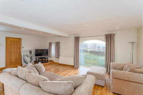 undefined, Hill Top Farm Barn, The Long Causeway, Brearley HX2 6JQ
