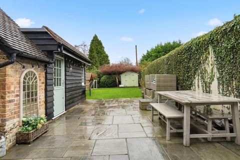 undefined, Woodmansterne Street, Banstead, SM7