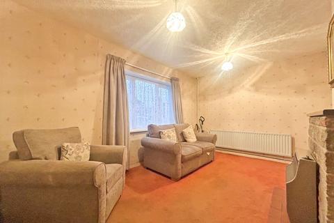 3 bedroom semi-detached house for sale, Alder Road, Wednesbury