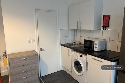 undefined, Minet Ave, London, NW10