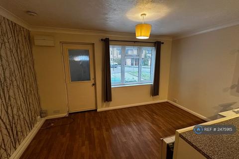 1 bedroom maisonette to rent, Wallis Way, Horsham, RH13