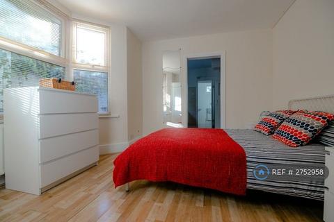 undefined, Allison Road, London, N8