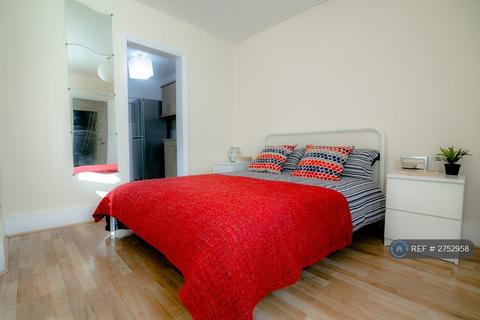 undefined, Allison Road, London, N8
