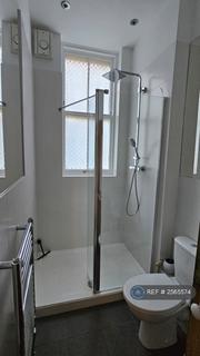 2 bedroom flat to rent, Montpelier Park, Edinburgh, EH10
