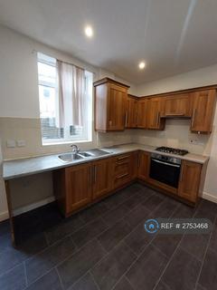 2 bedroom terraced house to rent, High Street, Golborne, Warrington, WA3