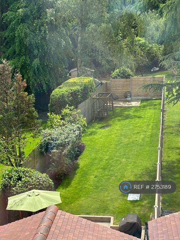 Private 100 Ft Garden