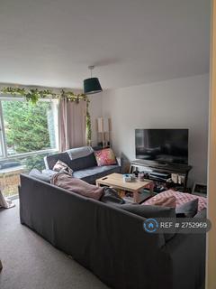 2 bedroom flat to rent, Larkswood Court, London, E4