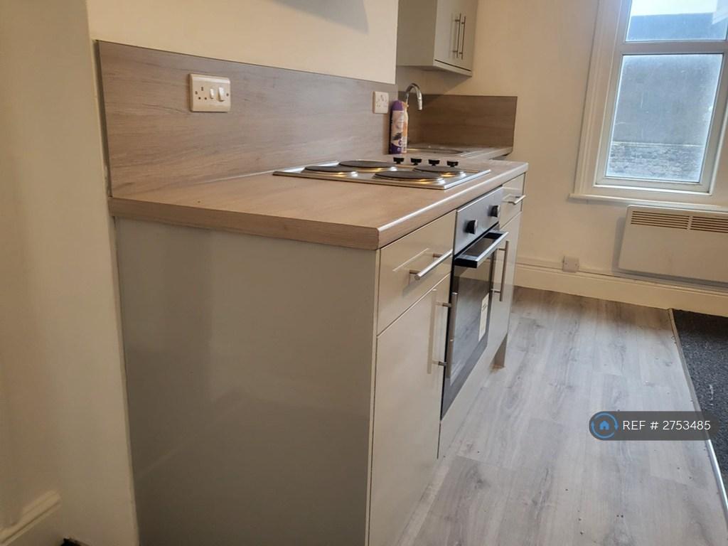 Kitchen 3