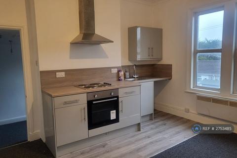 1 bedroom flat to rent, Mendip Manor, Weston-Super-Mare, BS23