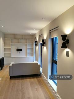 1 bedroom flat to rent, Wandsworth Road, London, SW8