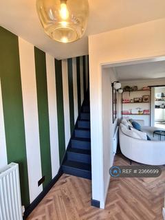 3 bedroom semi-detached house to rent, Roman Hackle Avenue, Cheltenham, GL50