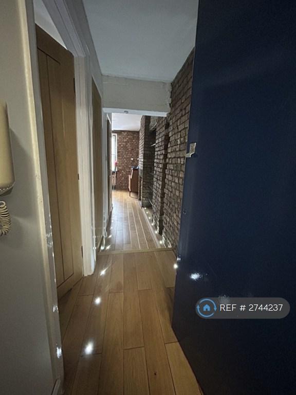 Flat Enterance