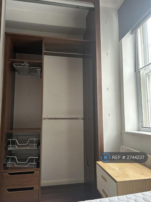 Fitted Double Wardrobes