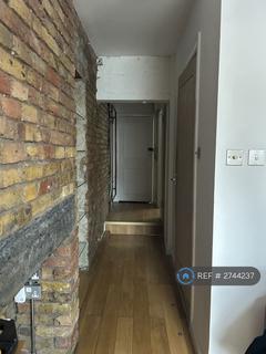 1 bedroom flat to rent, Arcadia Court, London, E1