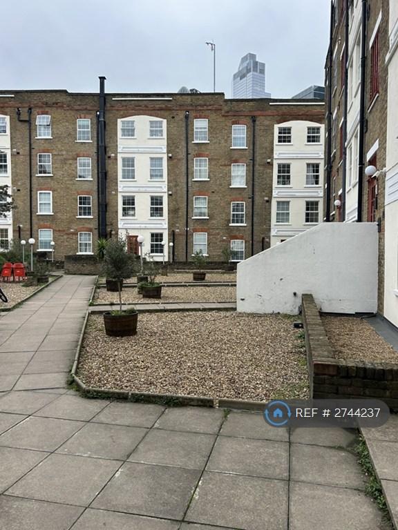 Shared Courtyard