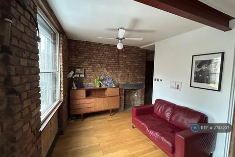 2 bedroom flat to rent, Arcadia Court, London, E1