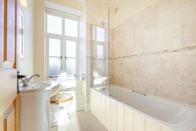 Bedroom 1 En-suite
