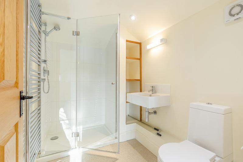 Bedroom 4 En-suite