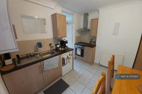 1 bedroom maisonette to rent, Allington Road, London, W10