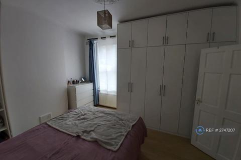 1 bedroom maisonette to rent, Allington Road, London, W10