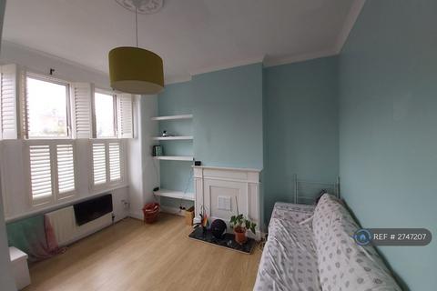 1 bedroom maisonette to rent, Allington Road, London, W10
