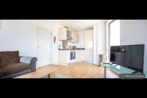 2 bedroom flat to rent, Cross Green Lane, Leeds, LS9
