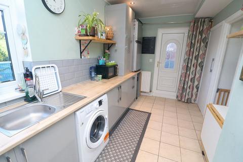 2 bedroom semi-detached house for sale, Heddon View, Blaydon