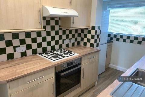 3 bedroom semi-detached house to rent, Cambridge Road, Great Shelford, Cambridge, CB22