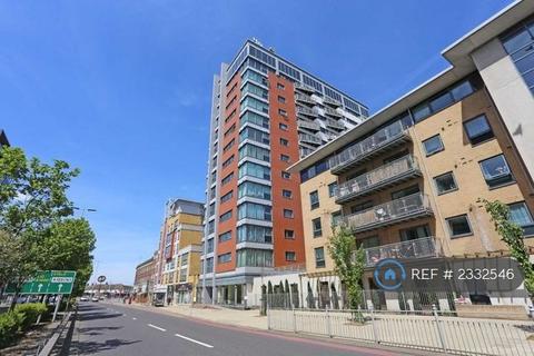 2 bedroom flat to rent, City Gate House, Gants Hill Station, IG2