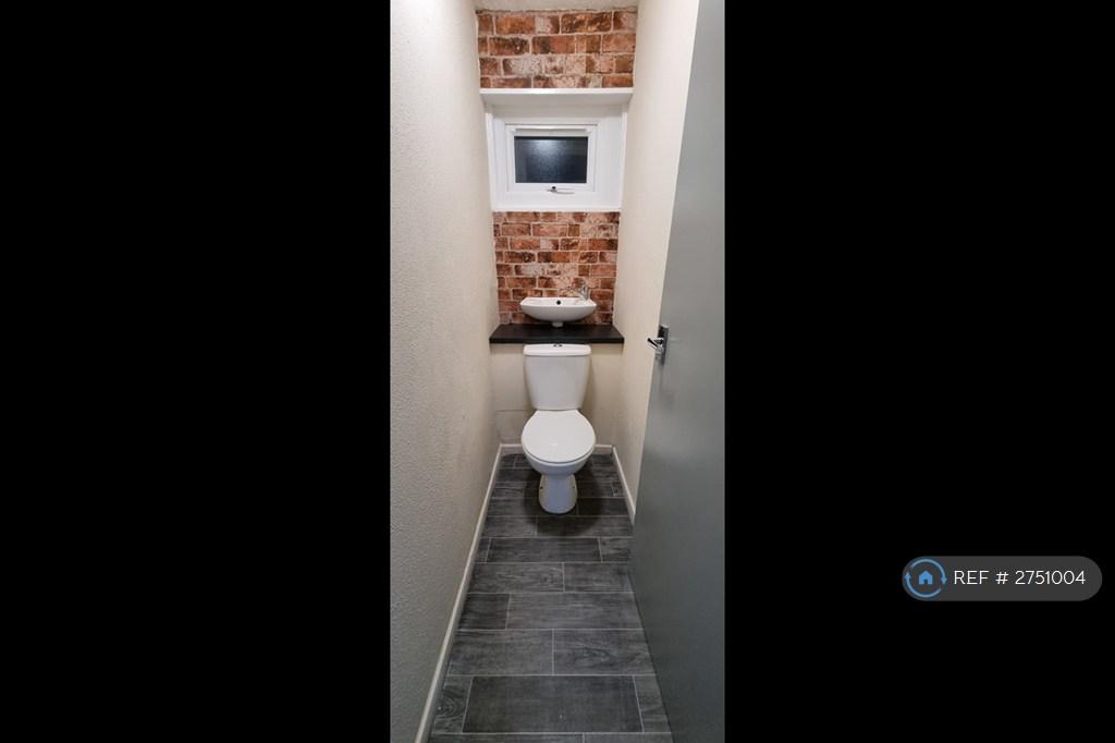 Separate Wc