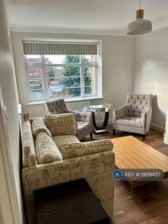 2 bedroom flat to rent, Kingsley Court, London, NW2