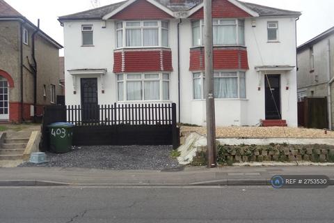 1 bedroom in a house share to rent, Burgess Road, Southampton, SO16