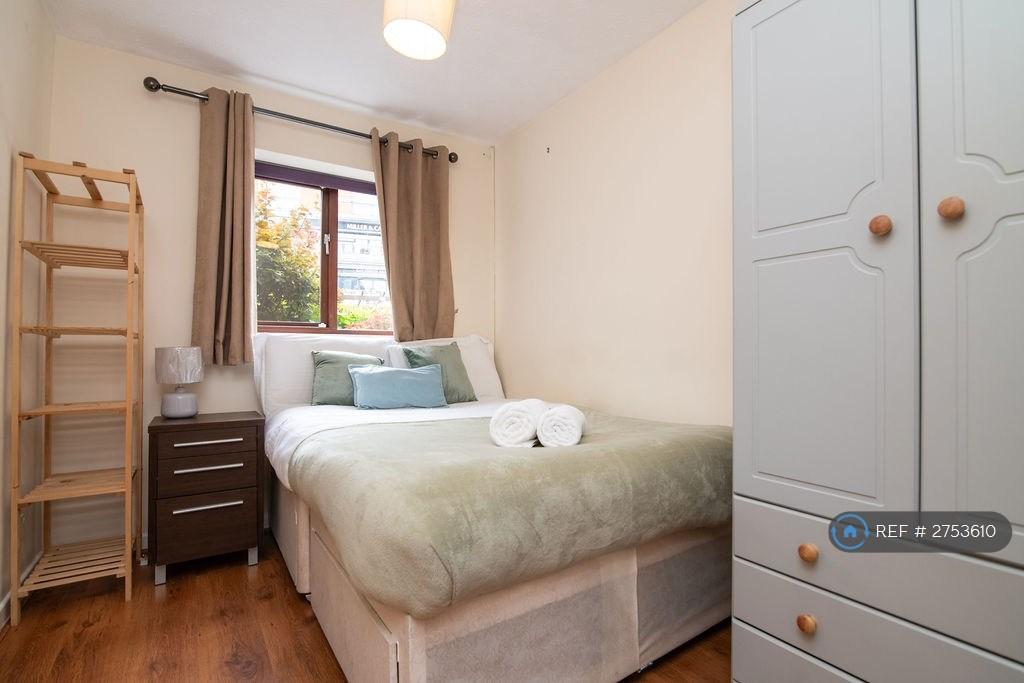 Double Bedroom