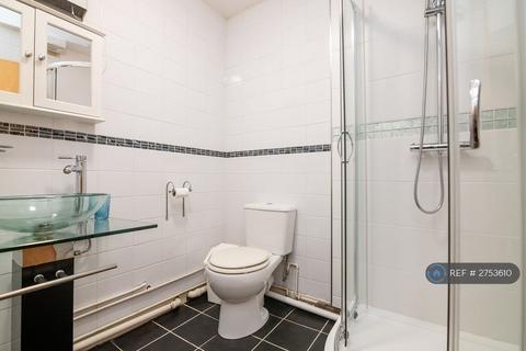 3 bedroom flat to rent, Kings Court, Birmingham, B1