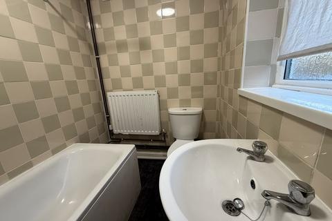 2 bedroom terraced house to rent, ,