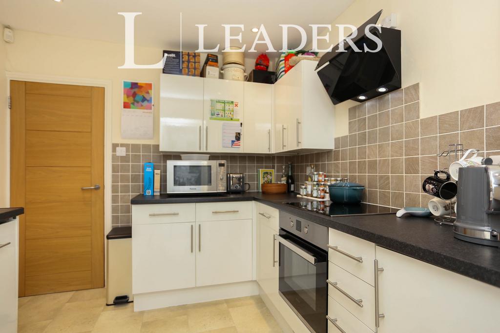 Kitchen 2
