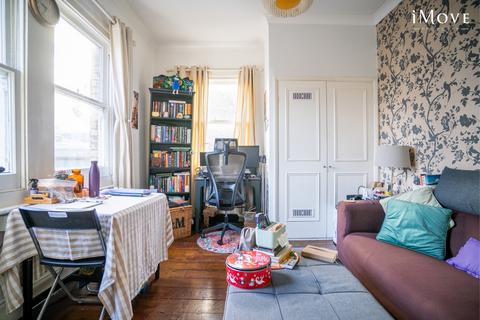 1 bedroom flat to rent, 75 Gipsy Hill, London SE19
