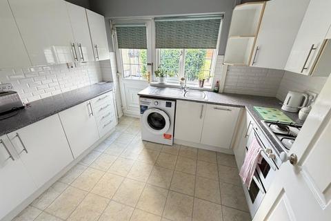 2 bedroom bungalow for sale, Captains Lane, Bootle