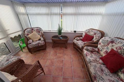 2 bedroom bungalow for sale, Captains Lane, Bootle