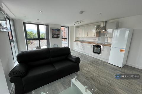 2 bedroom flat to rent, Orange Grove House, Manchester, M14