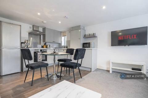 2 bedroom flat to rent, Mapperley Road, Nottingham, NG3