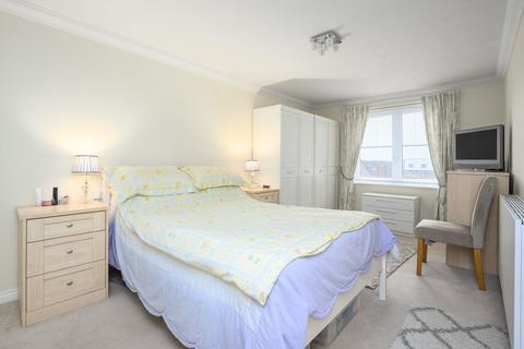 1 bedroom retirement property for sale, Churchfield Road, Walton-On-Thames