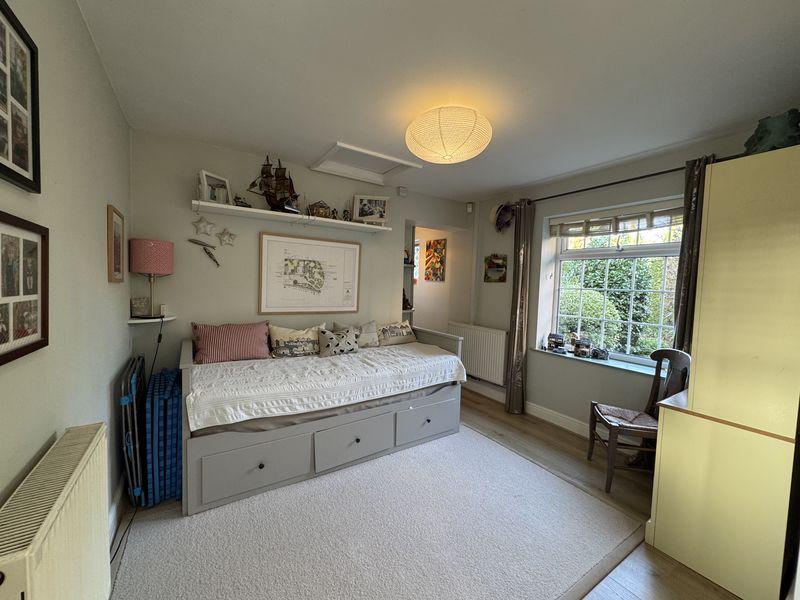 GF Playroom/Bedroom