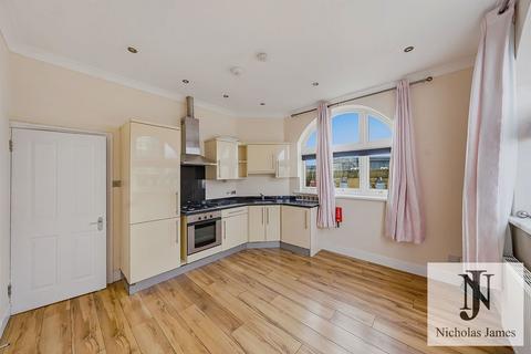 1 bedroom apartment to rent, Seven Sisters Road, London N4