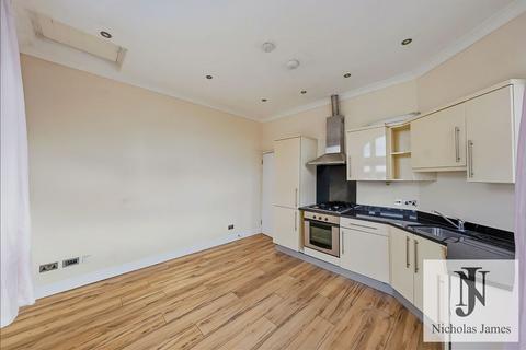 1 bedroom apartment to rent, Seven Sisters Road, London N4