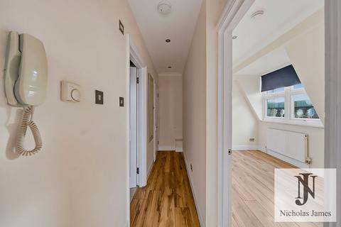 1 bedroom apartment to rent, Seven Sisters Road, London N4