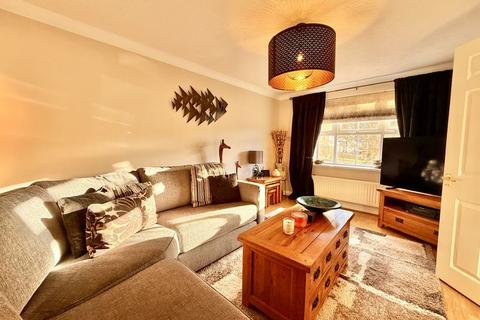undefined, Highglen Drive, Plympton. A stunning 4 bedroom detached family home, drive, garage store & gardens.