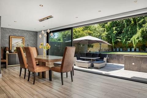 4 bedroom detached house for sale, Homewood Avenue, Cuffley EN6